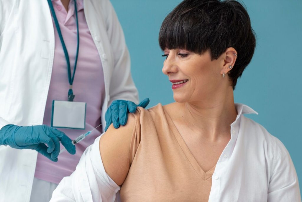 Cortisone injections for shoulder pain in Huntersville NC