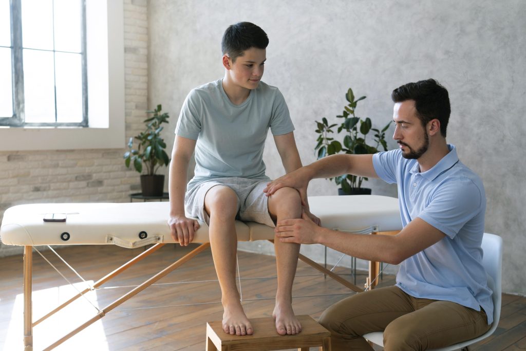 Non-surgical knee pain treatment in Concord, NC